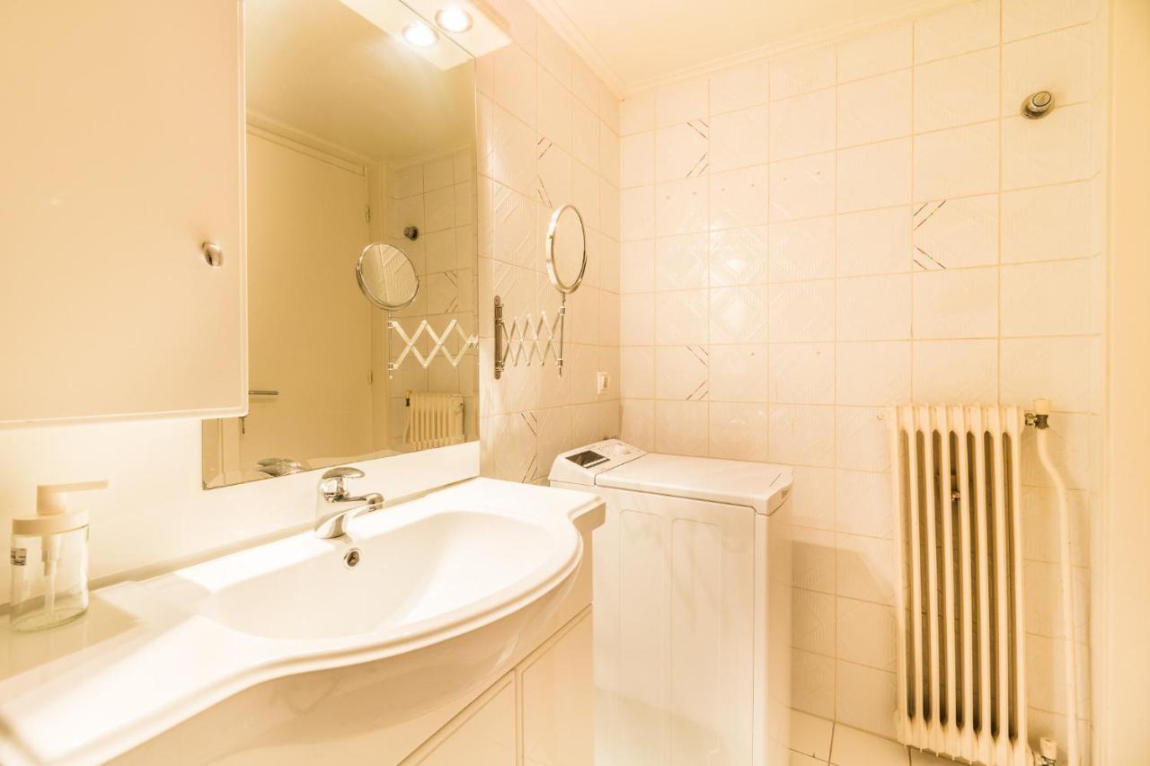 One-Bedroom Apartment - Kolonaki เอเธนส์ ภายนอก รูปภาพ